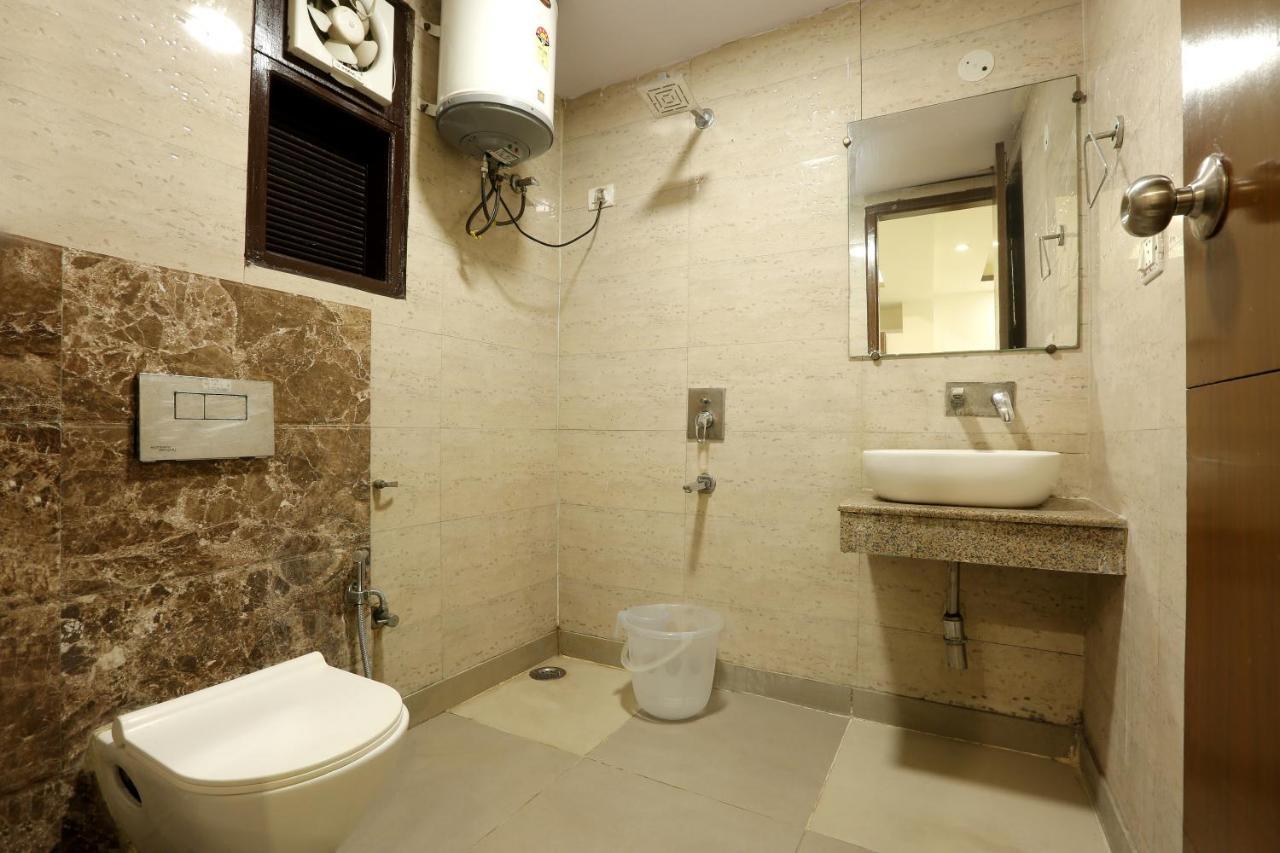 Hotel Qualia Suites At Delhi Airport Ню Делхи Екстериор снимка