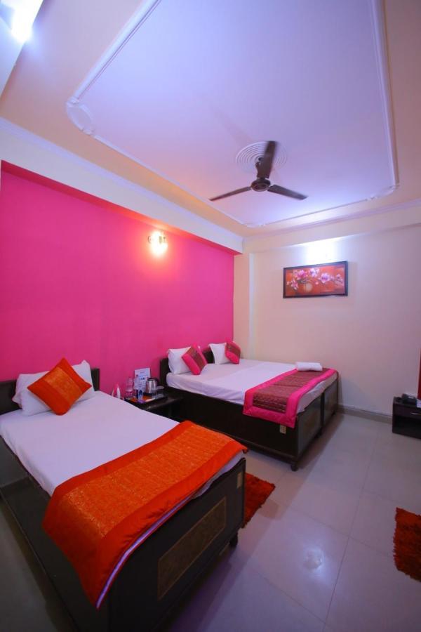 Hotel Qualia Suites At Delhi Airport Ню Делхи Екстериор снимка