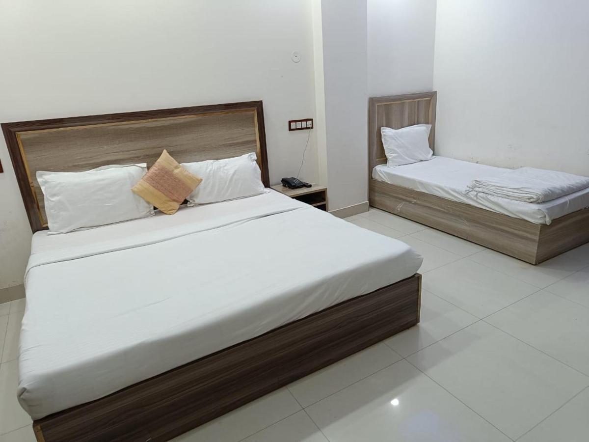 Hotel Qualia Suites At Delhi Airport Ню Делхи Екстериор снимка